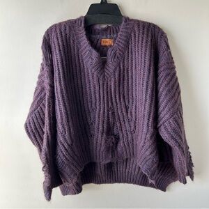 POL Chunky Oversized V-Neck Sweater Distressed Ripped Dark Plum Purple Small